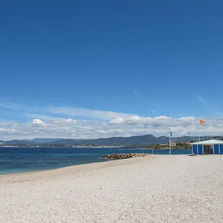 La Pivoine By Interhome Six-Fours-les-Plages