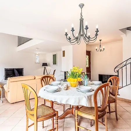 Semesterbostad La Pivoine By Interhome *