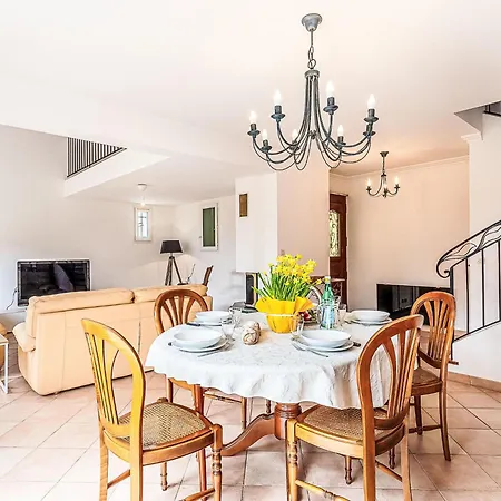 Hébergement de vacances La Pivoine By Interhome *