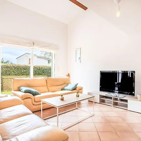 La Pivoine By Interhome Semesterbostad