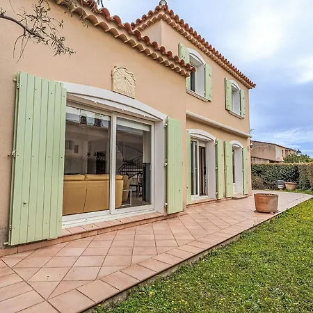 Hébergement de vacances La Pivoine By Interhome